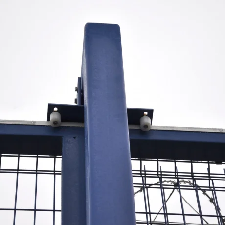 Installation of fences