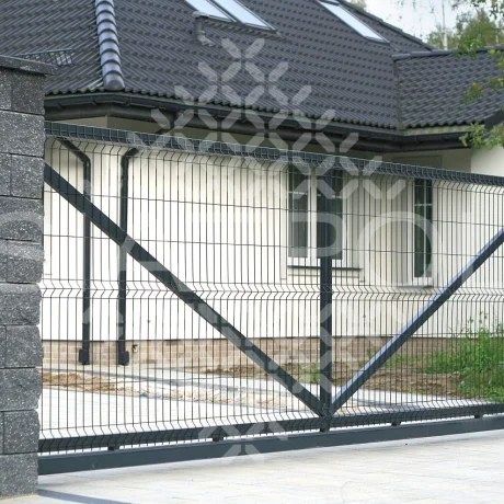 Galeria realizacji bram przesuwnych wypełnionych panelem