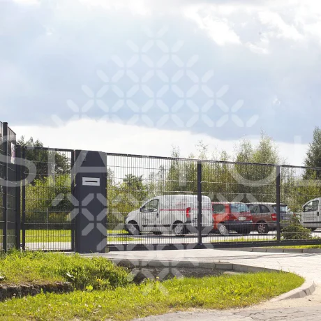 Galeria realizacji bram przesuwnych wypełnionych panelem