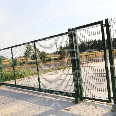 Galeria realizacji bram przesuwnych wypełnionych panelem